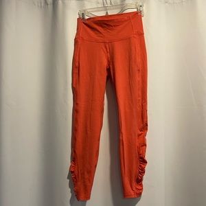 Old Navy Active Go-Dry Balance Leggings | Size Small | Orange/Peach